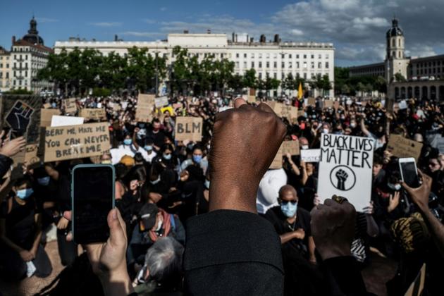 Manifestation contre les violences policières et le racisme, le 7 juin 2020 à Lyon [JEFF PACHOUD / AFP/Archives]