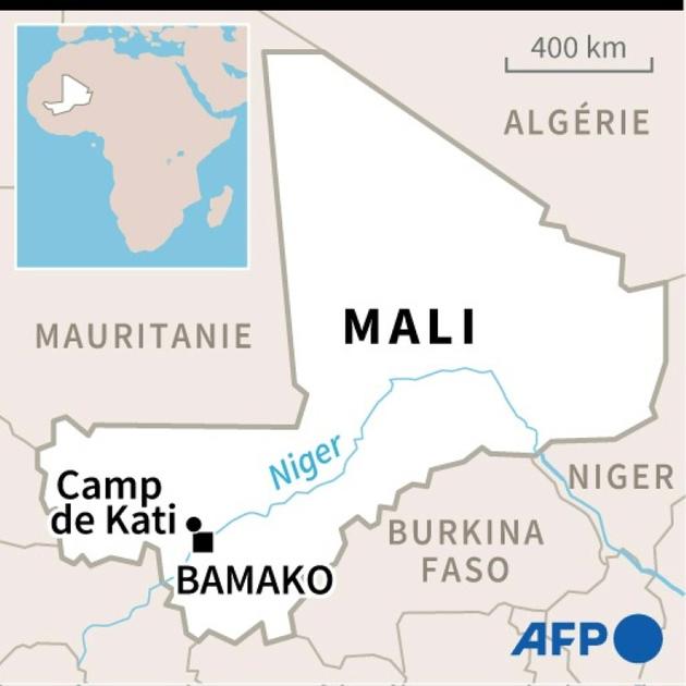 Carte du Mali localisant la capitale Bamako et le camp militaire de Kati [Sébastien CASTERAN / AFP]